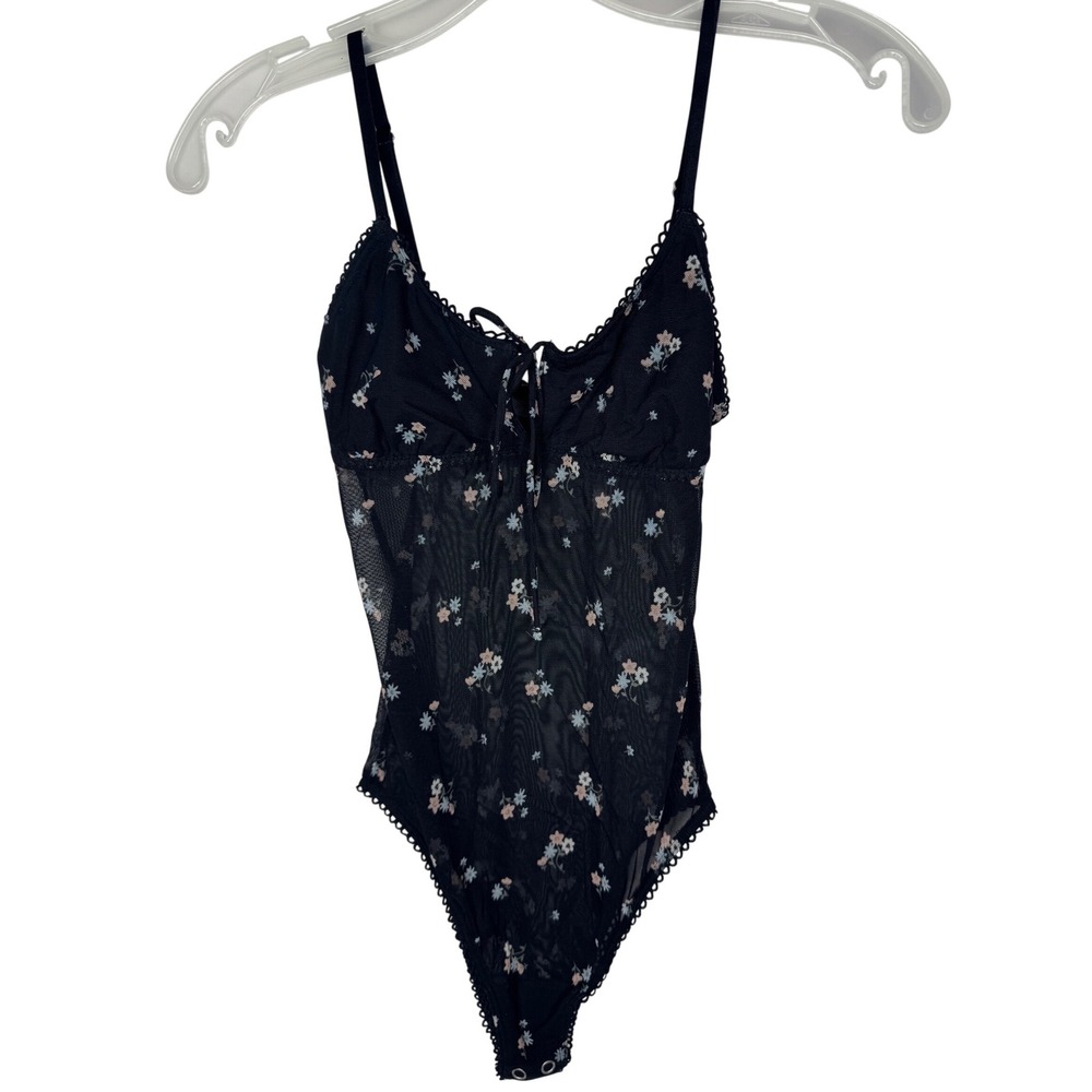 Gilly Hicks Black Floral Mesh Bodysuit Sheer Adjustable Straps Snap Closure. XS